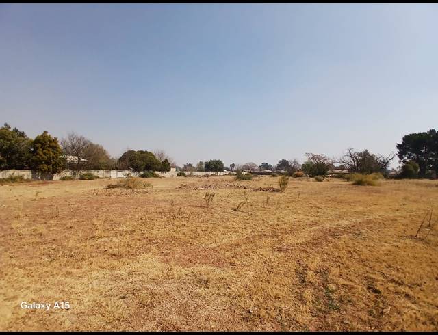 19,757M² VACANT LAND FOR SALE IN RIVERSDALE